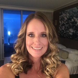 Meet your Posher, Lucy